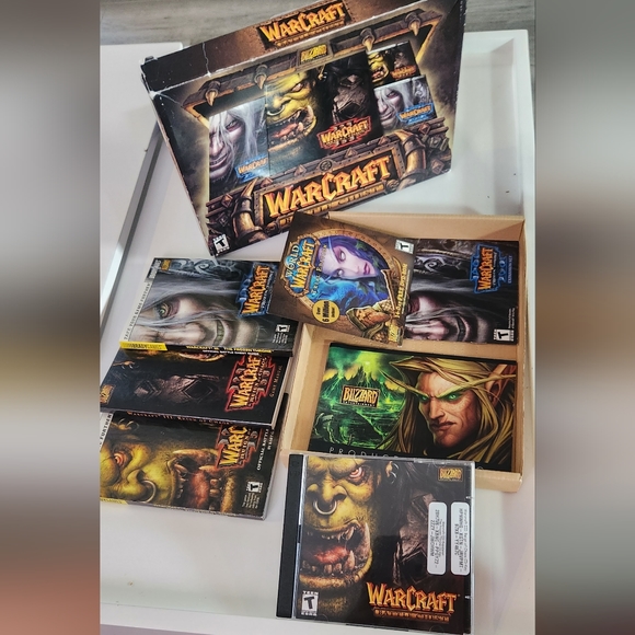 WarCraft 3 & Expansion CIB PC game - Picture 3 of 5